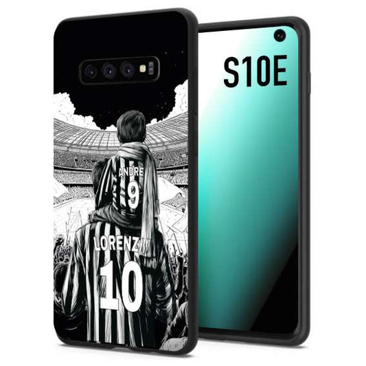 CUSTOMIZZA - Custodia cover nera morbida in tpu compatibile per Samsung S10E personalizzata calcio football nome e numero calciatori bianconeri bianca e nera