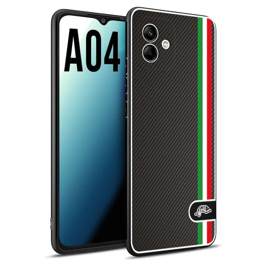 CUSTOMIZZA - Custodia cover nera morbida in tpu compatibile per Samsung A04 effetto fibra di carbonio bandiera Italia made in Italy